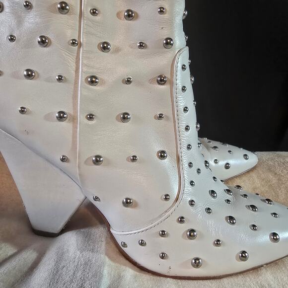 Sam Edelman Roya white booties silver studs cone heel pointed toe flashy size 8 - Picture 2 of 15